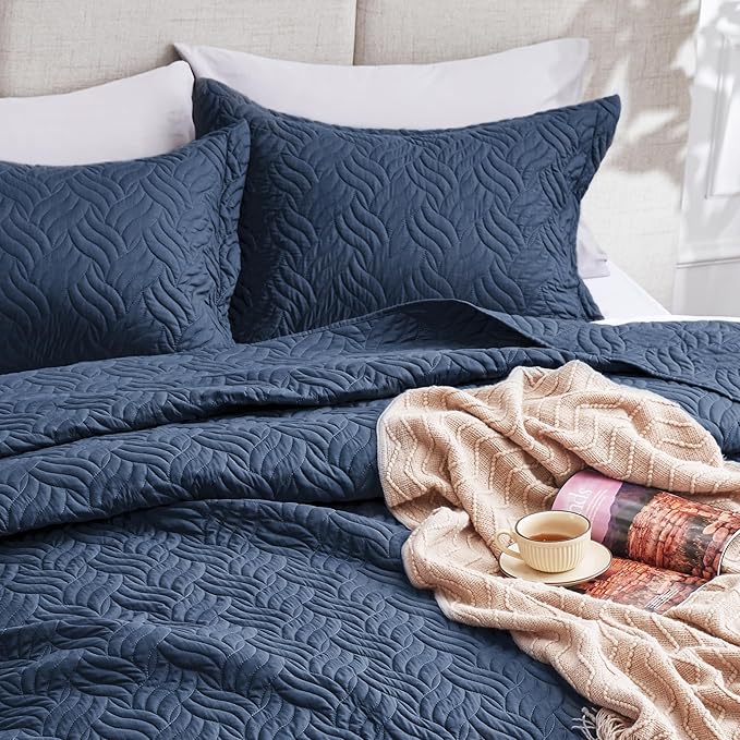 Love's cabin Quilts for Full Bed Navy Blue Bedspreads Bedding Set - Image 7