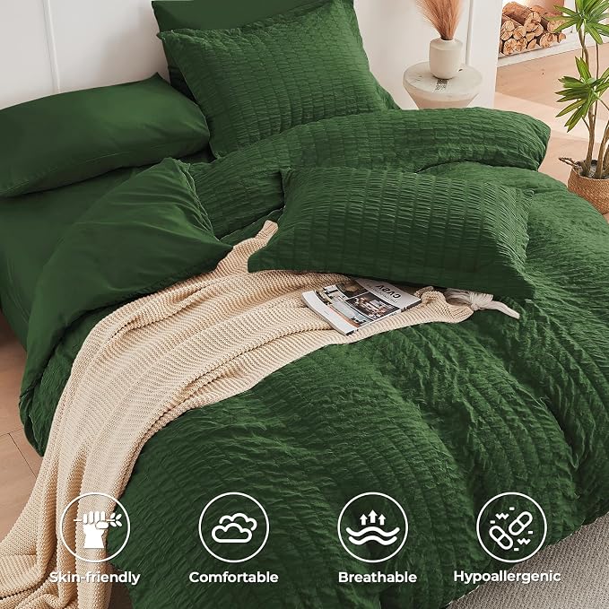 HYMOKEGE Dark Green Queen Comforter Set Seersucker 7 Pieces, All Season Luxury - Image 3
