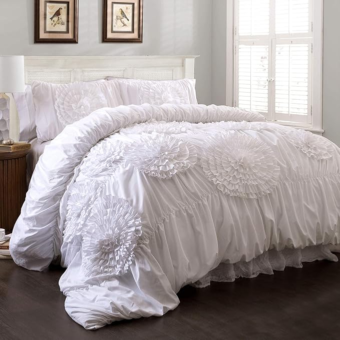 Lush Decor 3 Piece Serena Comforter Set by LushDecor