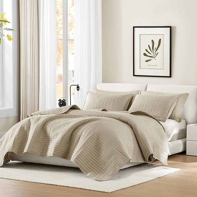 Comfort Spaces Queen Quilt Set Modern Reversible Plaid Coverlet Queen Bedding - Image 2