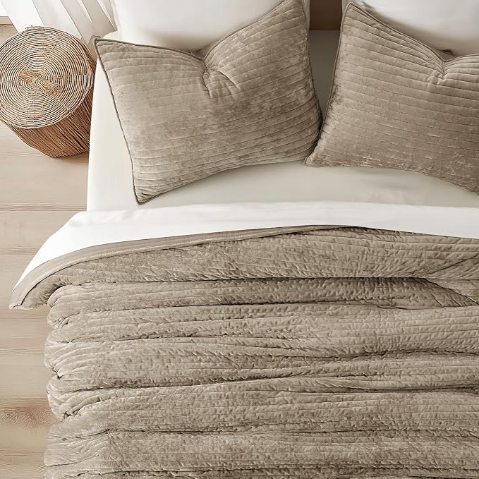 EVERGRACE Velvet Quilt Set King Size, Luxurious Soft Striped Channel Bedding Set - Image 3