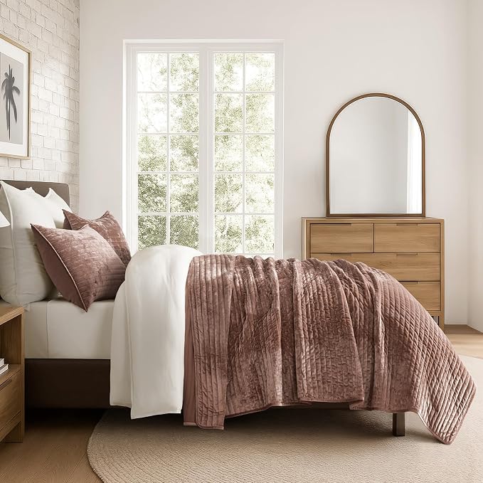 EVERGRACE Velvet Quilt Set Full Queen Size, Luxurious Soft Striped Channel - Image 5