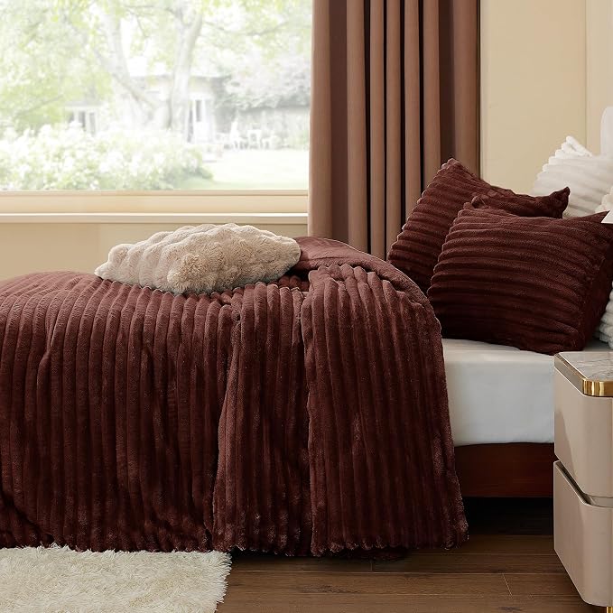 BEDELITE Fleece Queen Comforter Set -Super Soft & Warm Fluffy Hot Chotolate - Image 4