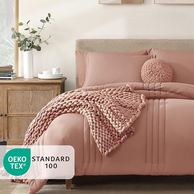 Monbix Queen Comforter Set - Image 2