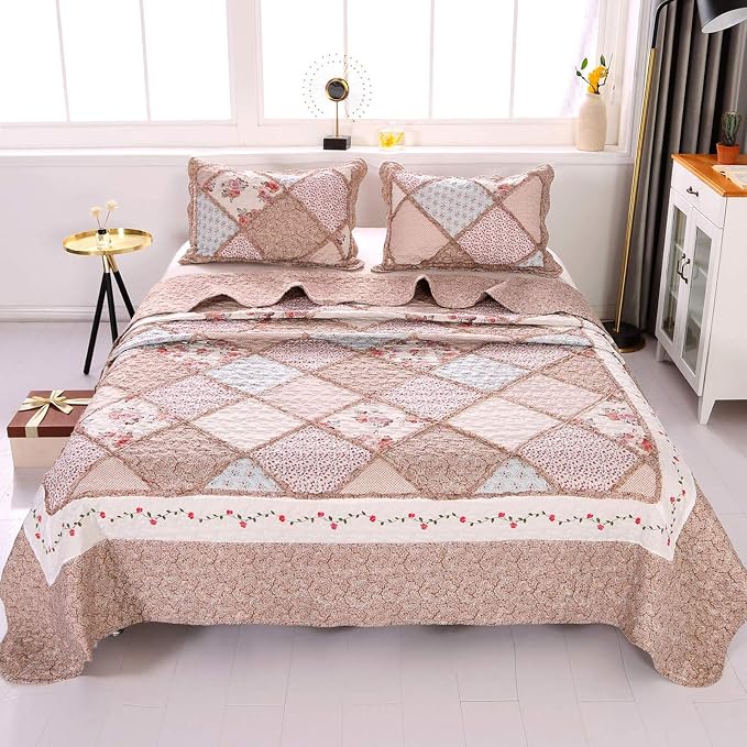 VIVILINEN Queen Size Quilt Set 3-Piece Light Pink Floral Patchwork Reversible - Image 3