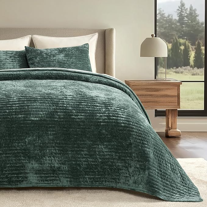 EVERGRACE Velvet Quilt Set Queen Size, Luxurious Soft Striped Channel Bedding - Image 5