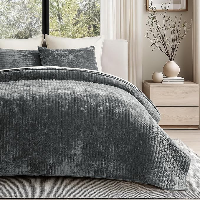 EVERGRACE Velvet Quilt Set King Size, Luxurious Soft Striped Channel Bedding Set - Image 7