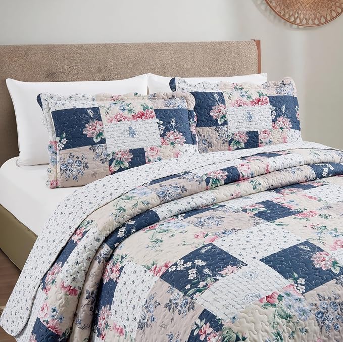 Brilliant Sunshine Roses in Beige Quilt Set, 3-Piece Bedding Sets, Lively - Image 3