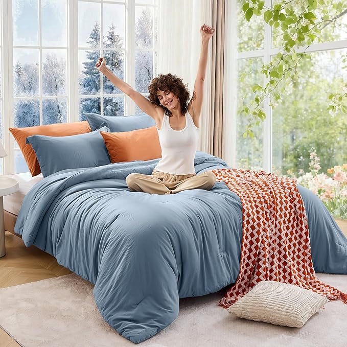 MUXHOMO Full Comforter Sets, All Season Ultra Soft Down Alternative Bedding - Image 4