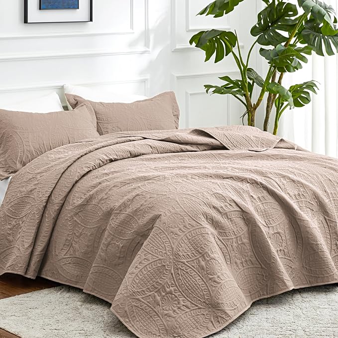 Love's cabin California King Size Quilt Bedding Set Burlwood Bedspreads - Image 2
