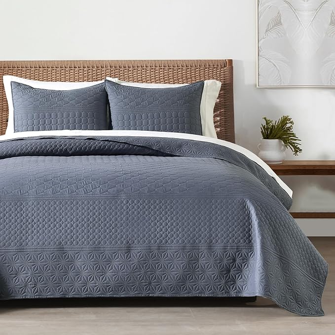 HORIMOTE HOME Steel Blue Twin Size Quilt Set by HORIMOTEHOME