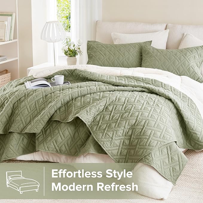 Comfort Spaces Queen Quilt Set Modern Reversible Diamond Coverlet Queen Bedding - Image 2
