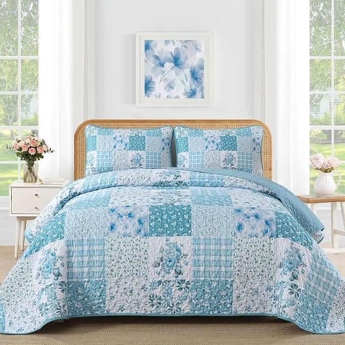 Mybedsoul Blue Patchwork Queen Size Quilt, Soft Boho Floral Spring Bedspreads by Mybedsoul