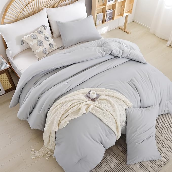weigelia Light Grey Comforter Set King Size - Image 3