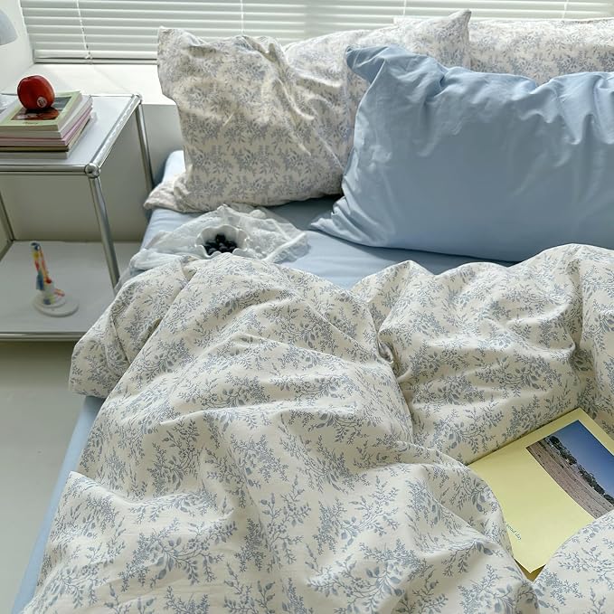 mixinni Blue Floral Duvet Cover King Size by mixinni