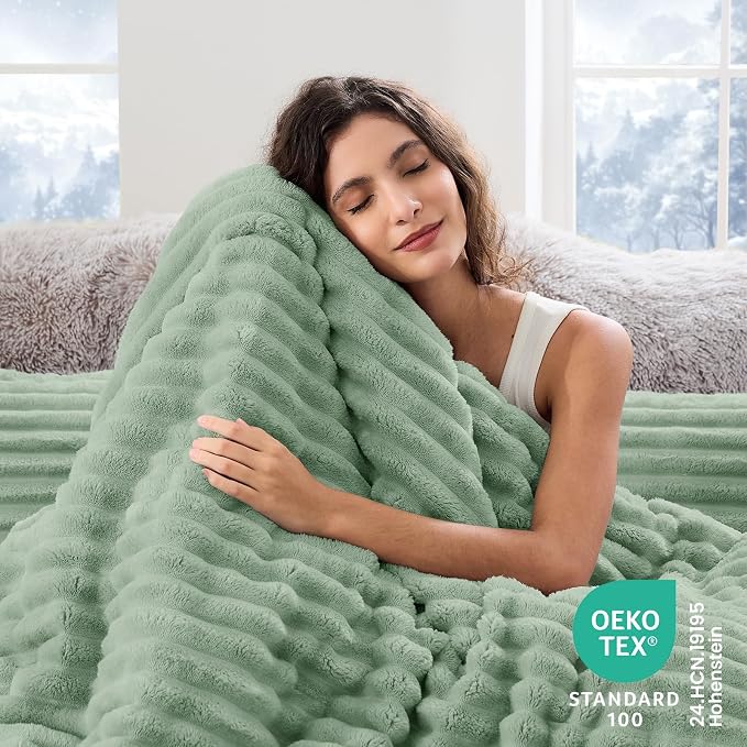 Sasttie Queen Comforter Set 3 Pieces - Image 6