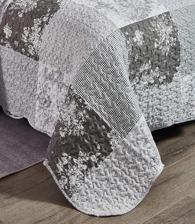 Brilliant Sunshine Grey Toile Floral Patchwork, 2-Piece Quilt Set - Image 5