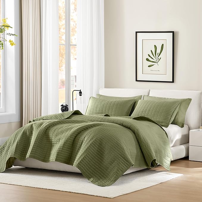 Comfort Spaces King Quilt Set Modern Reversible Plaid Coverlet King Bedding Set - Image 2