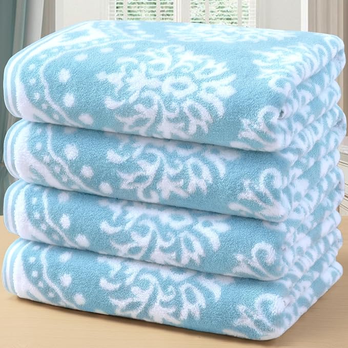 Patterned Bath Towels by VOOVAMOVAS
