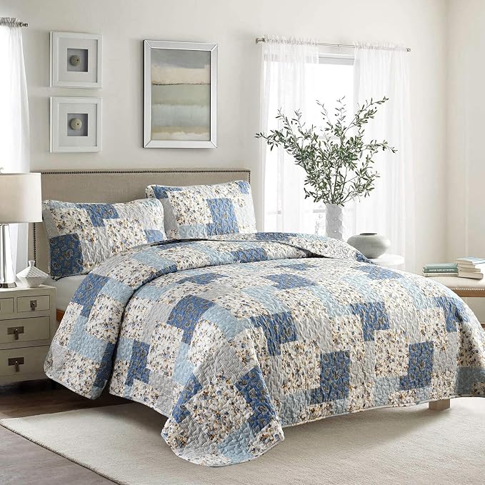 Mybedsoul Light Blue Quilt Set Queen Size, 3 Pieces Boho Plaid Floral Bedspread - Image 2