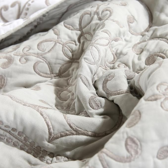ROOMLIFE Quilt Set Twin Size 3D Floral Embroidery Pattern 3-Piece Cotton - Image 5