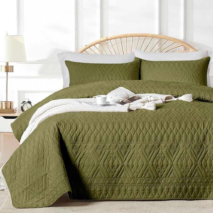 akkialla King/Cal King Size Quilt Bedding Set, Olive Green Lightweight by akkialla