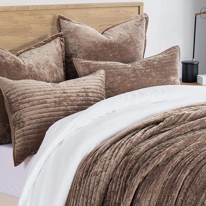 EVERGRACE Velvet Quilt Set Queen Size, Luxurious Soft Striped Channel Bedding - Image 4