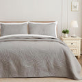 Exclusivo Mezcla California King Quilt Bedding Set, Lightweight Light Grey by ExclusivoMezcla