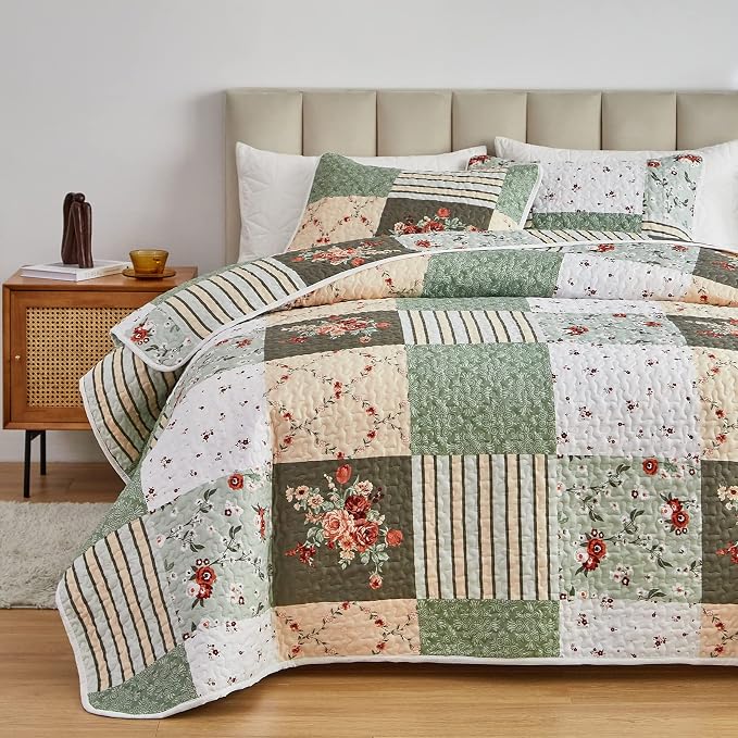 Patchwork Quilt Set California King Size, 3 Pieces Green Floral Plaid Summer - Image 3