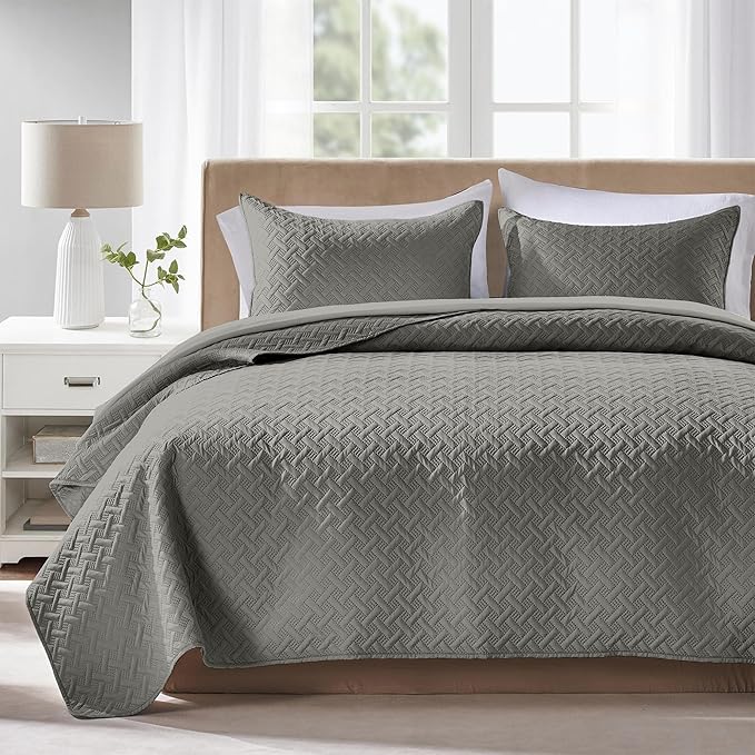 FLYMME Dark Grey Twin Quilt Bedding Set Thin Lightweight Bedspreads, Modern by FLYMME