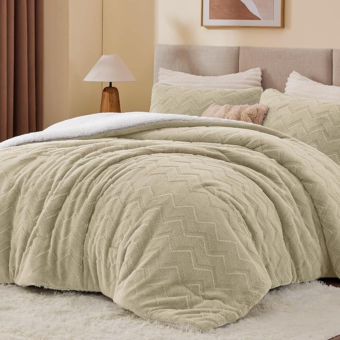 BEDELITE Fluffy King Size Comforter Set - Image 3