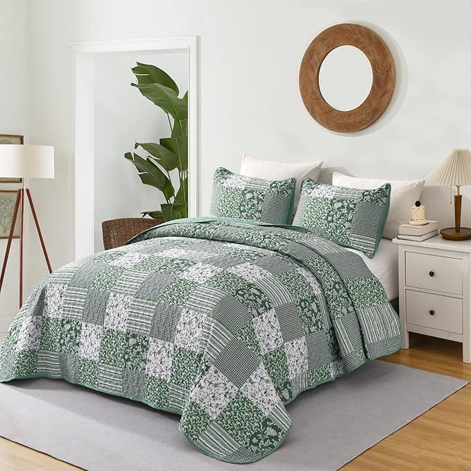 Mybedsoul Green Boho Queen Quilt Set, 3-Piece Reversible Soft Plaid Floral - Image 2