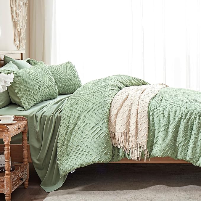 Zzlpp Queen Comforter Set 7 pieces, Sage Green Tufted Bed in a Bag - Image 4