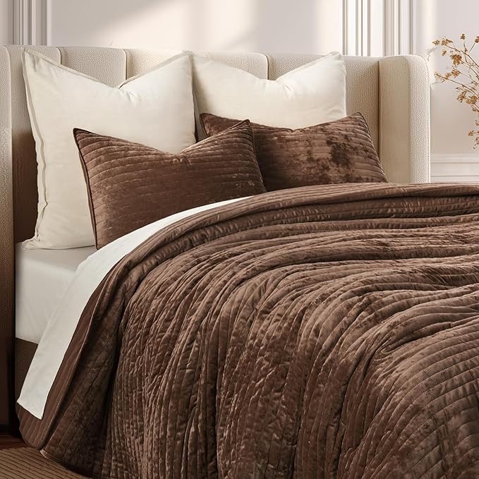 EVERGRACE Velvet Quilt Set Queen Size, Luxurious Soft Striped Channel Bedding - Image 4