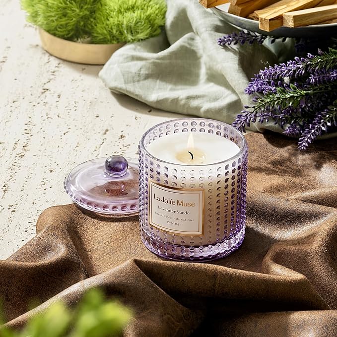 LA JOLIE MUSE Lavender Suede Candle - Image 3
