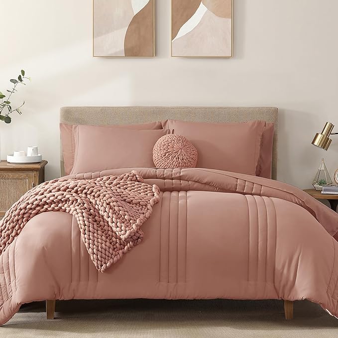 Monbix Queen Comforter Set by Monbix