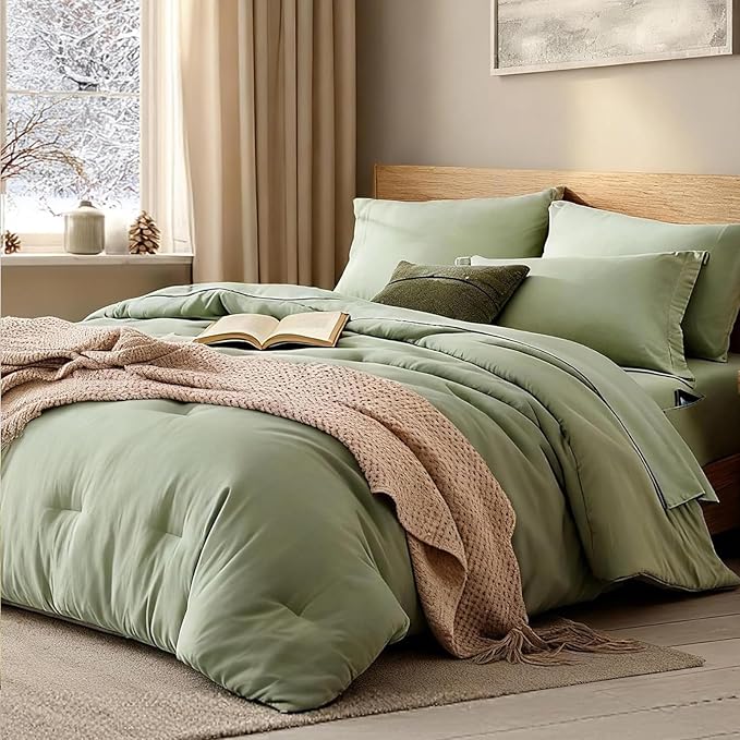 WRENSONGE Super King Comforter Set by WRENSONGE
