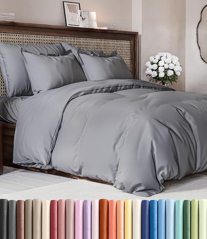 Duvet Cover Queen Size Set by CGKUnlimited