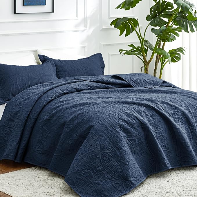 Love's cabin King Size Quilt Set Navy Blue Bedspreads - Image 2