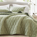 Comfort Spaces Queen Quilt Set Modern Reversible Ogee Coverlet Queen Bedding by ComfortSpaces