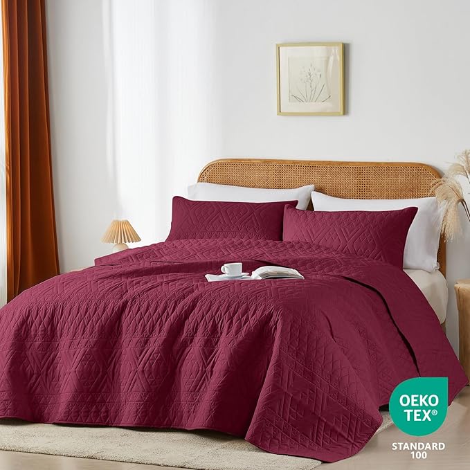 akkialla King/Cal King Quilt Set, Burgundy Lightweight Microfiber Bedspread - Image 2
