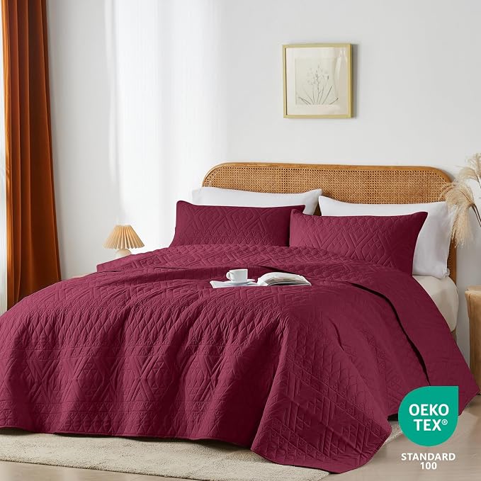 akkialla Twin Quilt Set, Burgundy Lightweight Microfiber Bedspread Coverlet - Image 2
