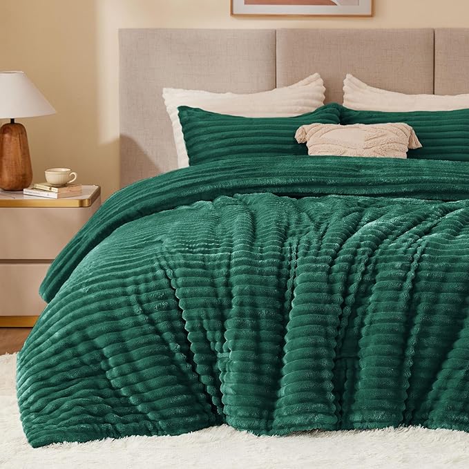 BEDELITE Fleece King Comforter Set -Super Soft & Warm Fluffy Dark Green Bedding by BEDELITE