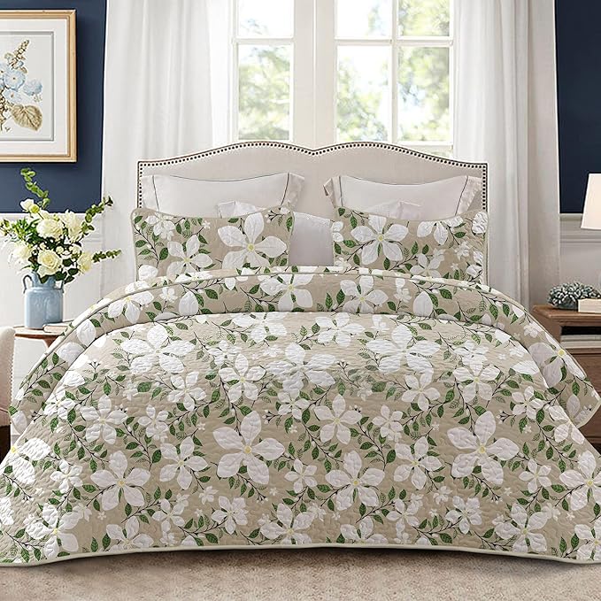 Whale Flotilla Reversible Printed Quilt King Size, Extra Soft Boho Floral Leaf by WHALEFLOTILLA