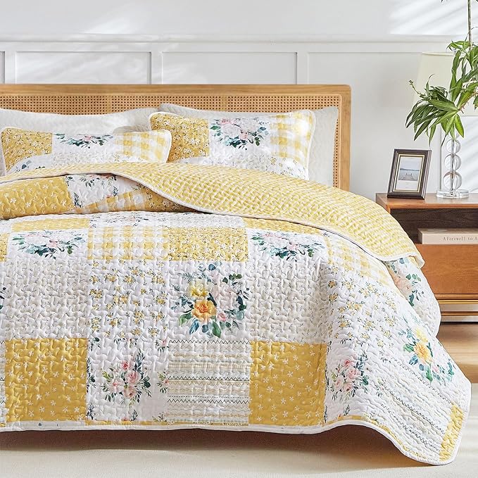 Joyreap 3 Pieces Floral Patchwork Quilt Set Queen, Soft n Cozy Microfiber Quilt - Image 3