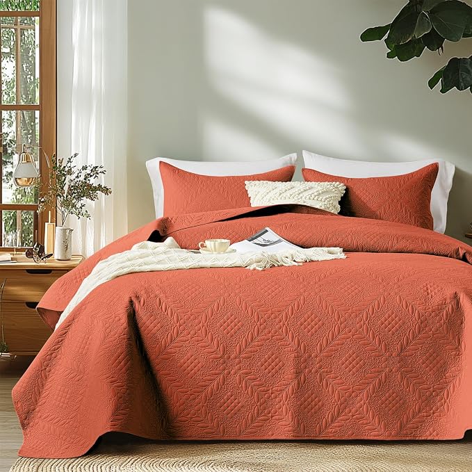 FLYMME Full Queen Quilt Bedding Set, Lightweight Burnt Orange Bedspreads by FLYMME