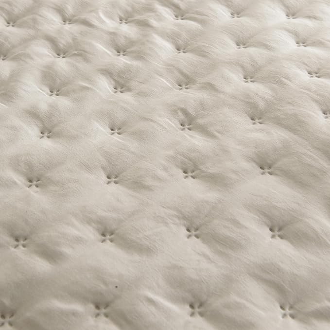 ROARINGWILD Beige King Size Quilt Bedding Set - Image 5