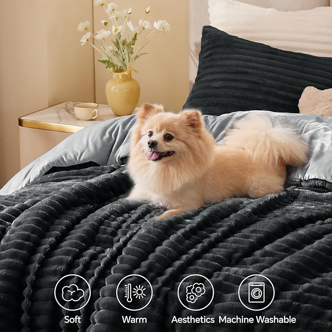 BEDELITE Fleece Full Comforter Set -Super Soft & Warm Fluffy Black Bedding - Image 3