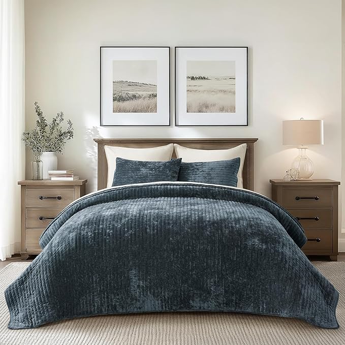 EVERGRACE Velvet Quilt Set Queen Size, Luxurious Soft Striped Channel Bedding by EverGrace