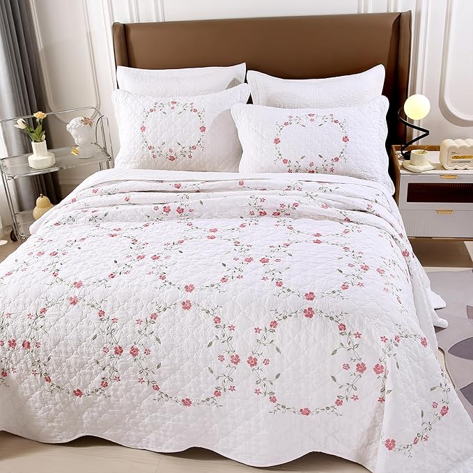 Quilt Set Circular Floral 3D Embroidery Pattern 3 PCS 100% Cotton Reversible - Image 2
